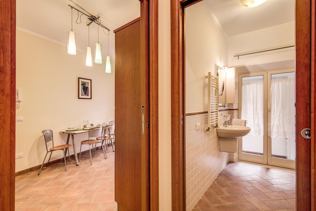 Appartamento Via Del Monte Della Farina โรม ภายนอก รูปภาพ