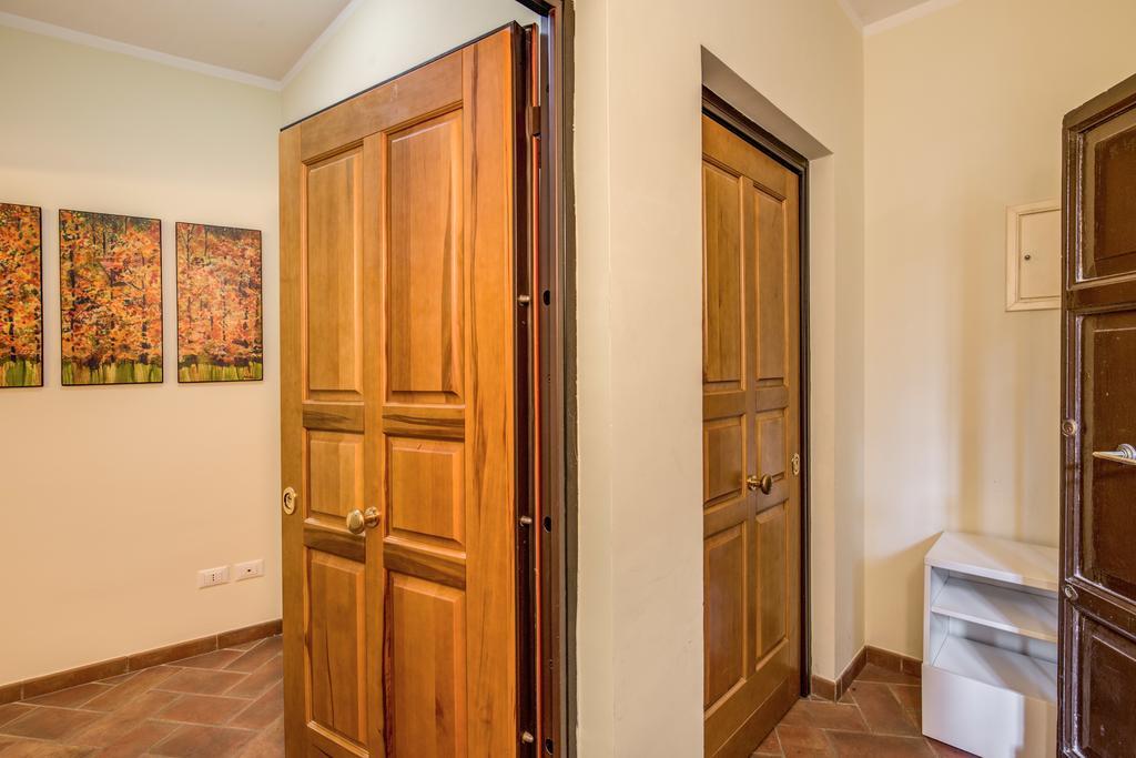 Appartamento Via Del Monte Della Farina โรม ภายนอก รูปภาพ