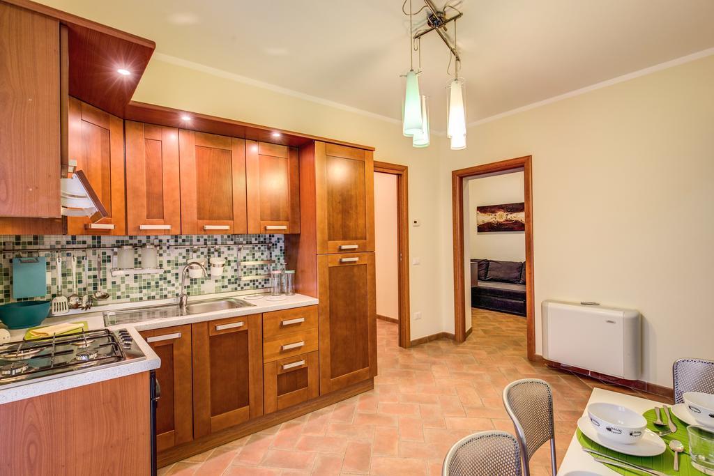 Appartamento Via Del Monte Della Farina โรม ภายนอก รูปภาพ