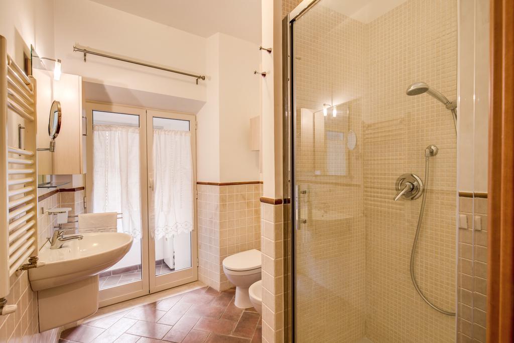 Appartamento Via Del Monte Della Farina โรม ภายนอก รูปภาพ