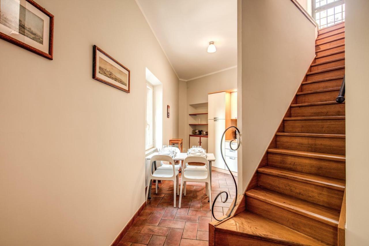 Appartamento Via Del Monte Della Farina โรม ภายนอก รูปภาพ