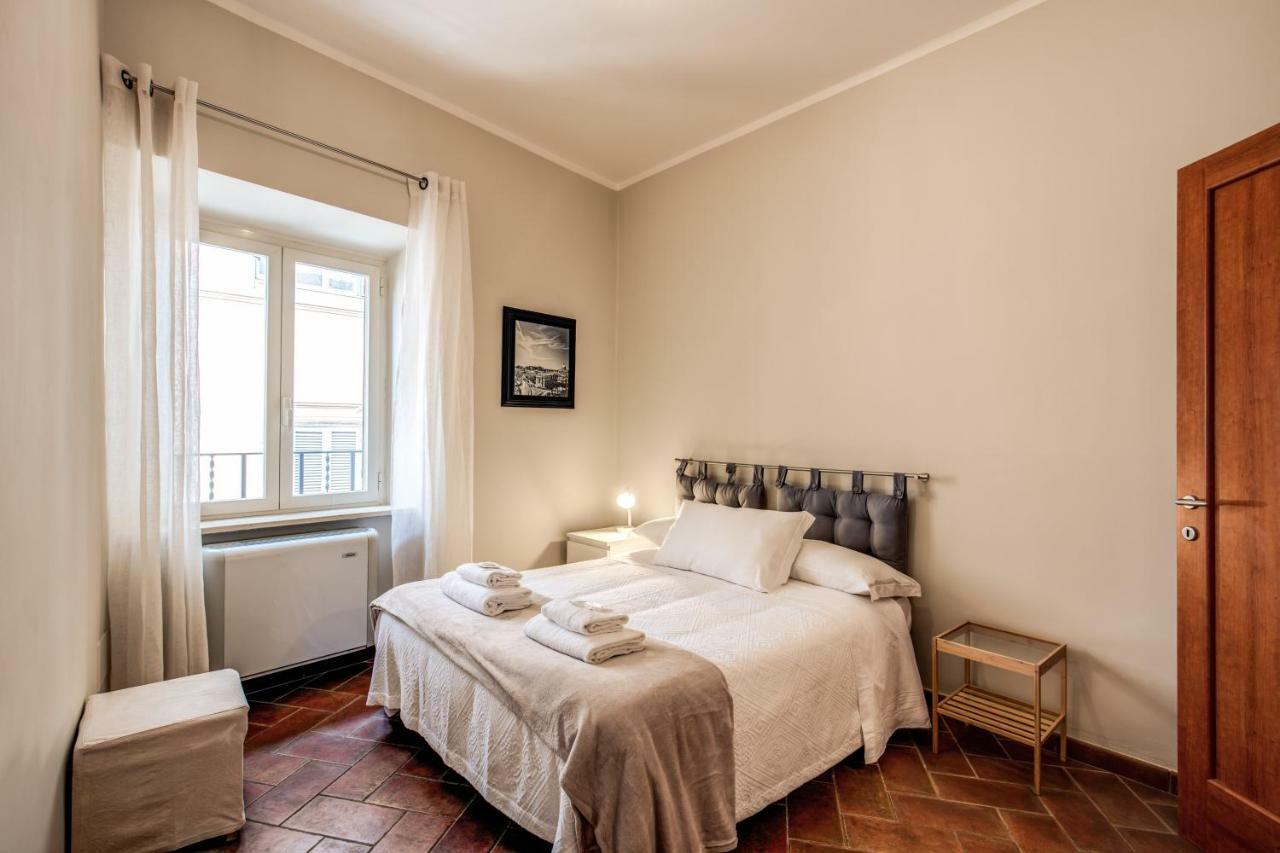 Appartamento Via Del Monte Della Farina โรม ภายนอก รูปภาพ