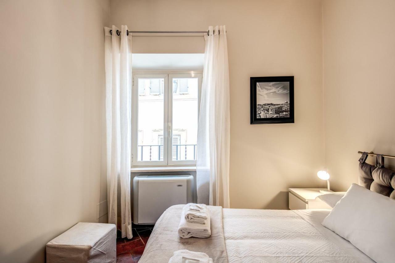 Appartamento Via Del Monte Della Farina โรม ภายนอก รูปภาพ
